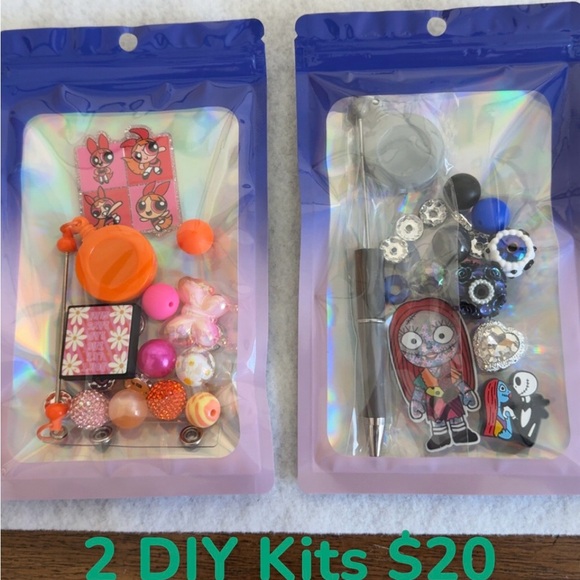 Cute Black and Pink Cartoon Figure - Picture 2 of 12